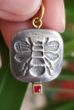 Load image into Gallery viewer, Prehistoric Works Oxidized Sterling Silver Honey Queen Bee w/Ruby
