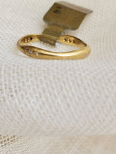 Load image into Gallery viewer, Adel Chefridi wavy diamond band in 18K gold