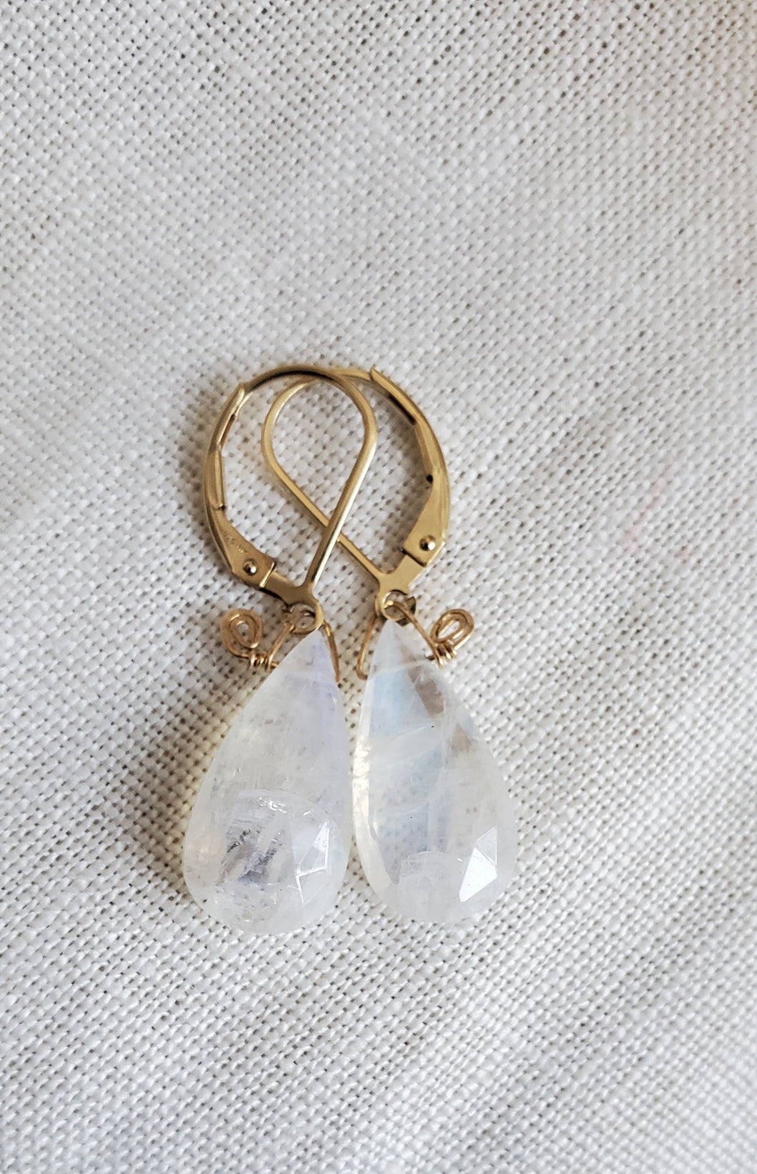 ATF Rainbow Moonstone gold filled er